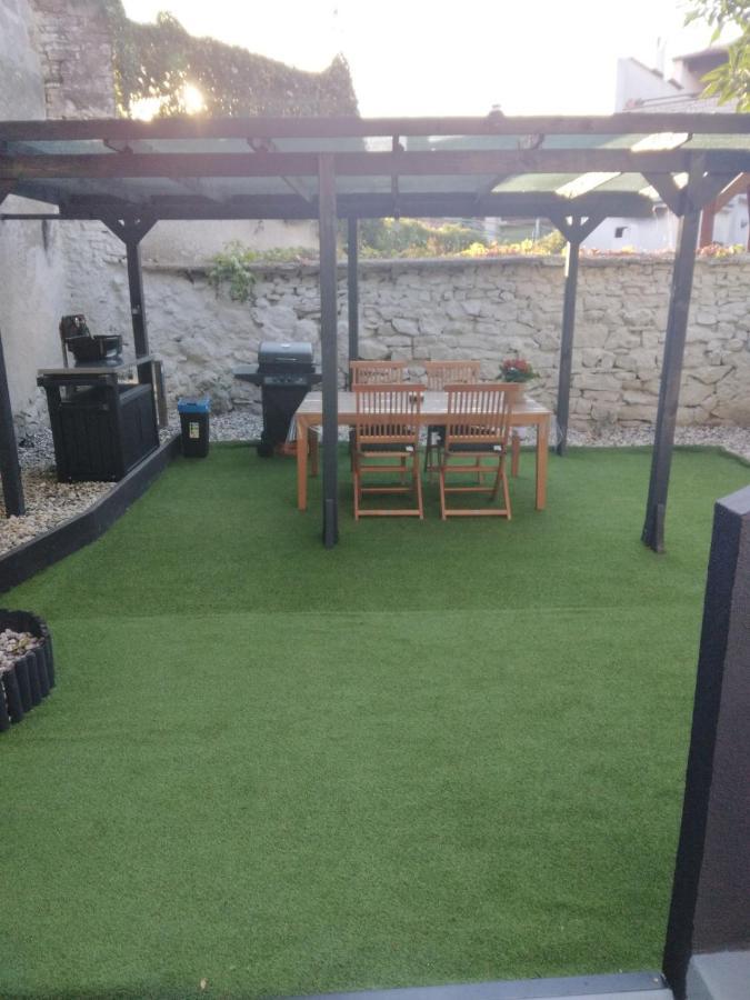 Oasis In The City Near Amfiteatar,Free Parking And Free Wi-Fi Pula Buitenkant foto